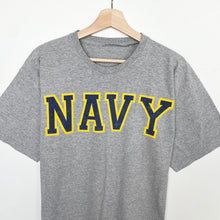 Load image into Gallery viewer, Navy Printed T-shirt (L)