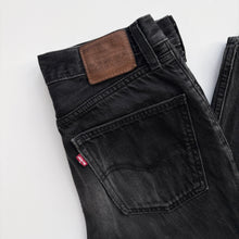 Load image into Gallery viewer, Women’s Levi’s Jeans W28 L29