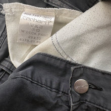 Load image into Gallery viewer, Distressed Carhartt Trousers W29 L32