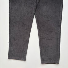 Load image into Gallery viewer, Izod Cords W38 L32