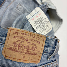 Load image into Gallery viewer, Levi’s Jeans W36 L30