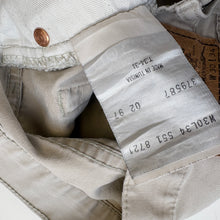 Load image into Gallery viewer, 90s Levi’s 551 W30 L32
