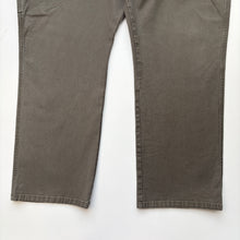 Load image into Gallery viewer, Dickies Carpenter Jeans W44 L30