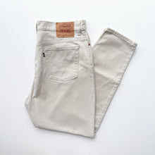 Load image into Gallery viewer, 90s Levi’s W36 L30