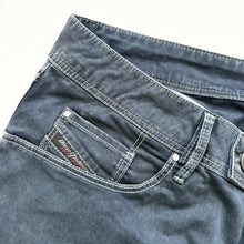 Load image into Gallery viewer, Women’s Y2K Diesel Jeans W31 L34
