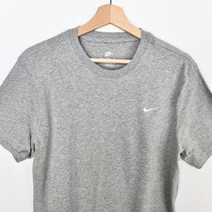 Nike T-shirt (M)
