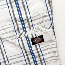 Load image into Gallery viewer, Dickies Shorts W32