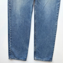 Load image into Gallery viewer, 90s Levi’s 504 W36 L32