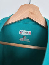 Load image into Gallery viewer, NFL Miami Dolphins T-shirt (M)