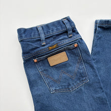 Load image into Gallery viewer, Wrangler Jeans W32 L36