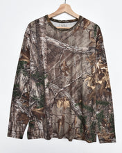 Load image into Gallery viewer, Camo Long Sleeve T-shirt (2XL)