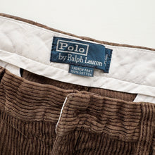 Load image into Gallery viewer, 90s Ralph Lauren Jumbo Cords W34 L32