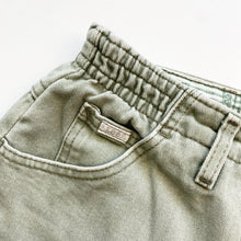 Load image into Gallery viewer, 90s Lee Denim Shorts W28/30
