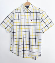 Load image into Gallery viewer, Tommy Hilfiger Shirt (M)