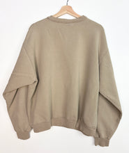 Load image into Gallery viewer, Champion Sweatshirt (L)