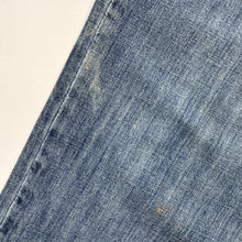 Load image into Gallery viewer, Lee Jeans W28 L30