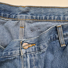 Load image into Gallery viewer, Carhartt Carpenter Jeans W38 L30