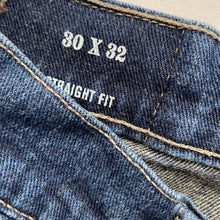 Load image into Gallery viewer, Nautica Jeans W30 L32