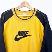Load image into Gallery viewer, 00s Nike sweatshirt (XL)