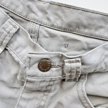 Load image into Gallery viewer, Wrangler Denim Shorts W28