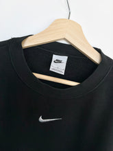Load image into Gallery viewer, Women’s Nike Sweatshirt (L)