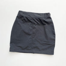 Load image into Gallery viewer, 00s Nike ACG Skirt (M)