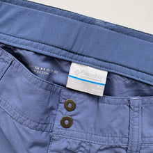 Load image into Gallery viewer, Women’s Columbia Cargo Trousers W30 L32