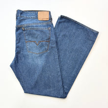 Load image into Gallery viewer, 00s Guess Jeans W36 L32