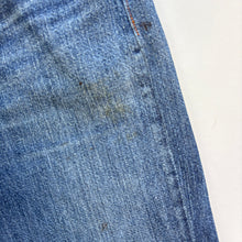 Load image into Gallery viewer, Levi’s 501 W33 L30