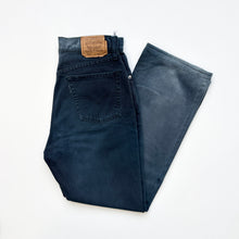 Load image into Gallery viewer, 90s Levi’s 519 Jeans W28 L27
