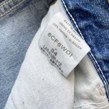 Load image into Gallery viewer, Wrangler Denim Shorts W34