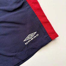 Load image into Gallery viewer, 00s Umbro Shorts (XL)