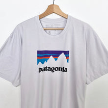 Load image into Gallery viewer, Patagonia T-shirt (2XL)