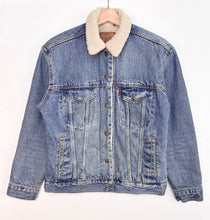 Load image into Gallery viewer, Levi’s Sherpa Denim Jacket (S)