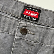 Load image into Gallery viewer, Wrangler Cargos W40 L30