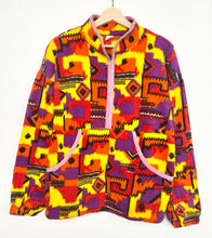 Load image into Gallery viewer, 90s Abstract Fleece (M)
