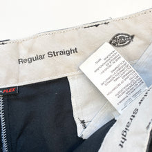 Load image into Gallery viewer, Dickies Cargos W38 L32