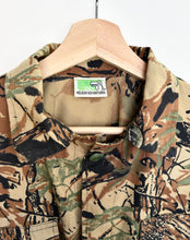 Load image into Gallery viewer, Camo Jacket (M)