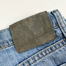 Load image into Gallery viewer, Lee Jeans W28 L30
