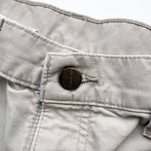 Load image into Gallery viewer, Carhartt Carpenter Shorts W44