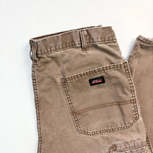 Load image into Gallery viewer, Distressed Dickies Jeans W36 L32
