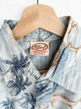 Load image into Gallery viewer, 90s Hawaiian Crazy Print Shirt (L)