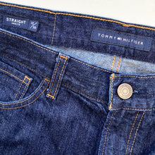 Load image into Gallery viewer, Tommy Hilfiger Jeans W32 L30