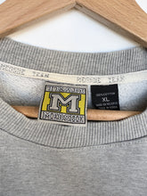 Load image into Gallery viewer, MLB Chicago White Sox Sweatshirt (XL)