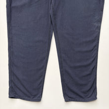 Load image into Gallery viewer, Carhartt Jeans W48 L32