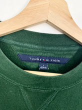 Load image into Gallery viewer, Tommy Hilfiger Sweatshirt (M)