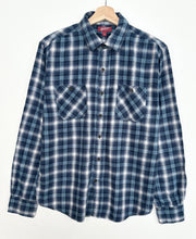 Load image into Gallery viewer, Flannel Shirt (M)