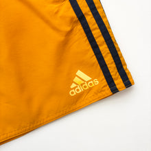 Load image into Gallery viewer, Adidas Shorts (M)