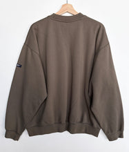Load image into Gallery viewer, 00s Reebok Sweatshirt (XL)