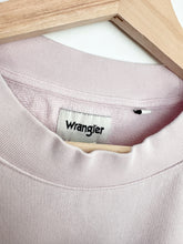 Load image into Gallery viewer, Women’s Wrangler Sweatshirt (M)